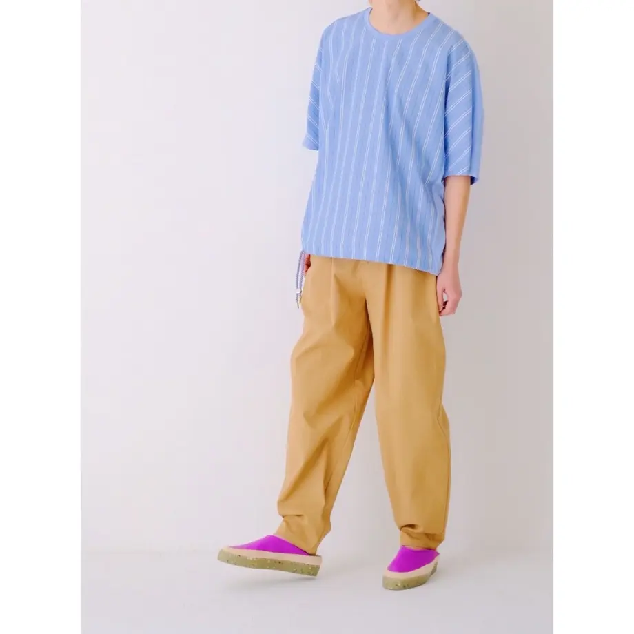 5e8971bd2a9a42543aee8622