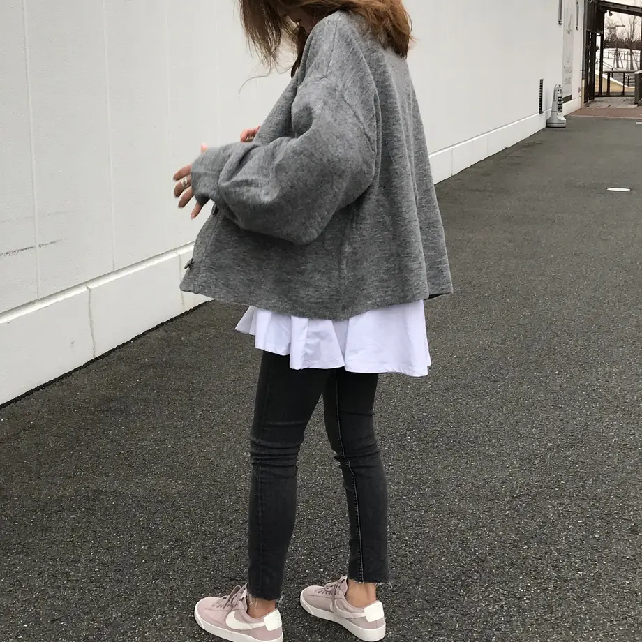 5c9e21cd3207bc28825bf1a3