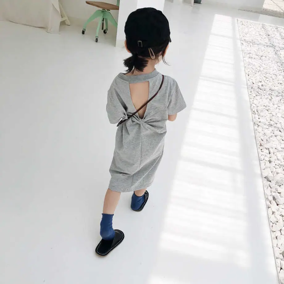 5b876e155496ff47040004ed