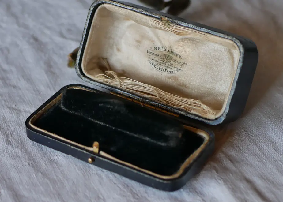 英国アンティーク ジュエリーケース ブレスレット用 mamantique