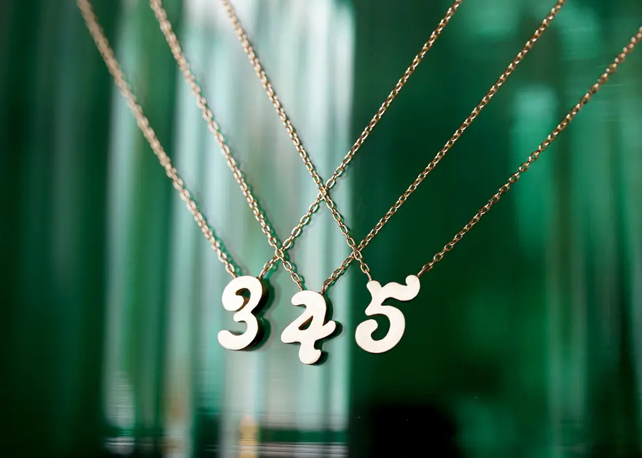 6174fab71bfe190cc4f7c772