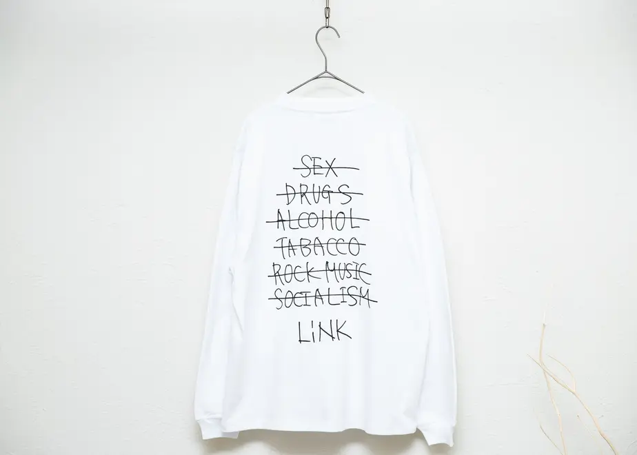 5e895f242a9a422765ee8263