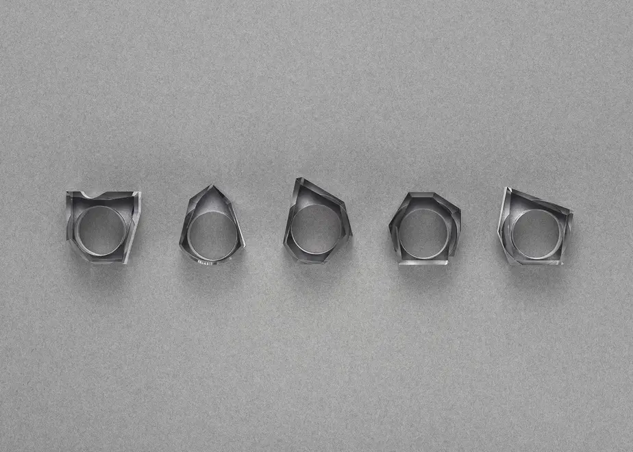 5d859c3f220e757d35870805