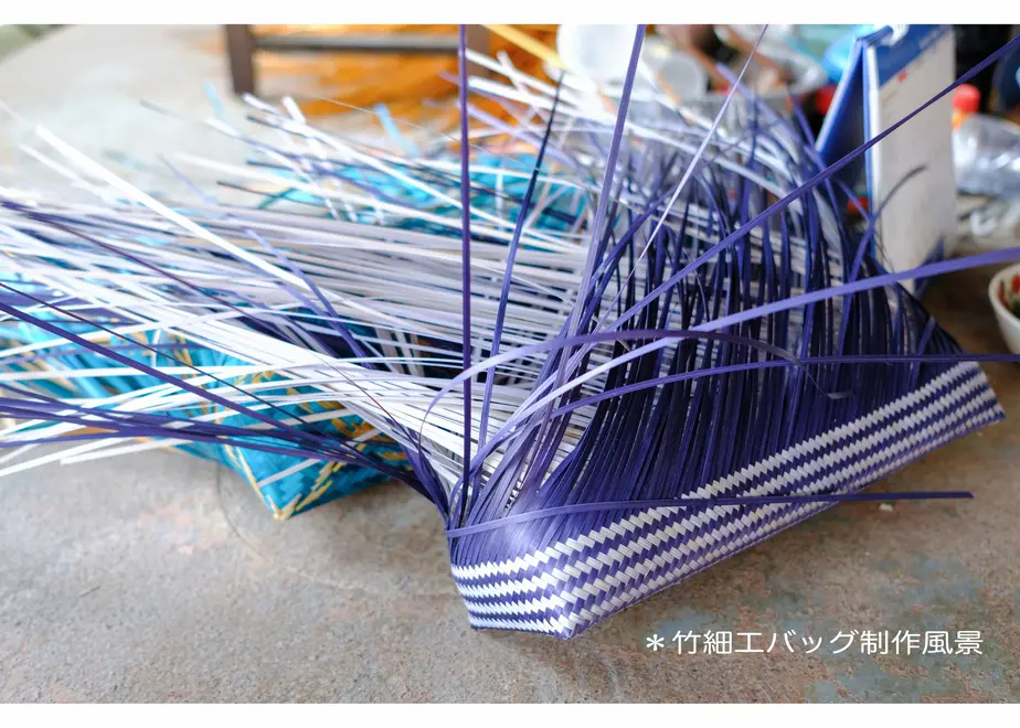 5ec38b7972b911252521bc0c