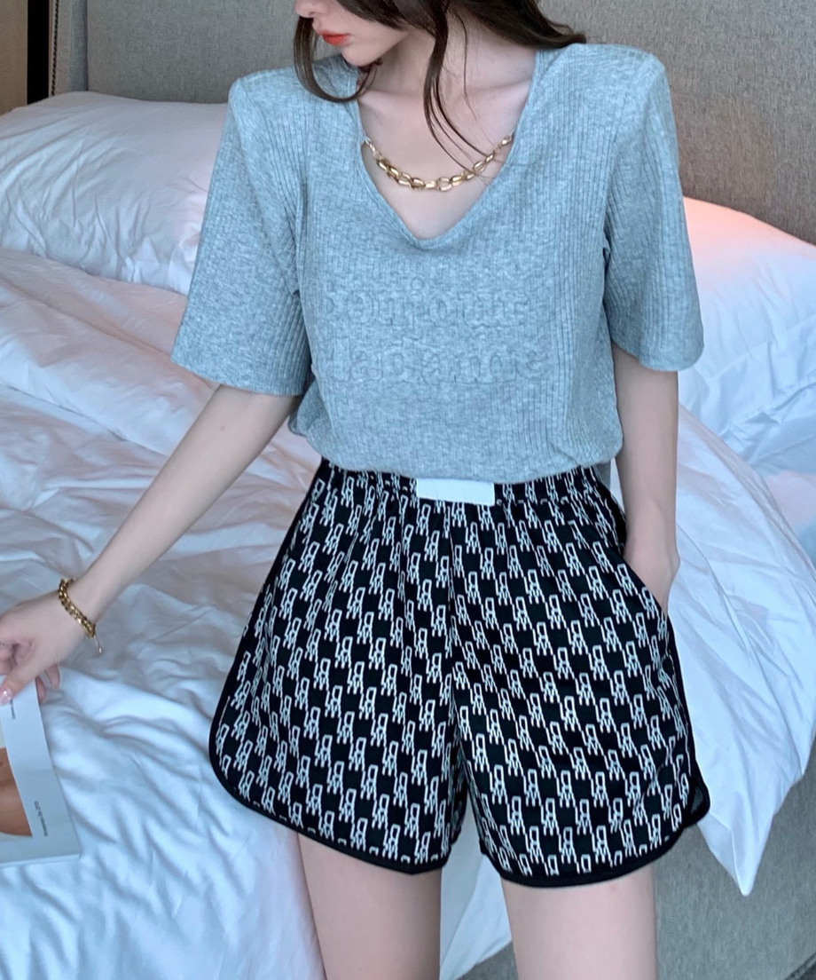 60794252d5e9c91f3c58a9f2