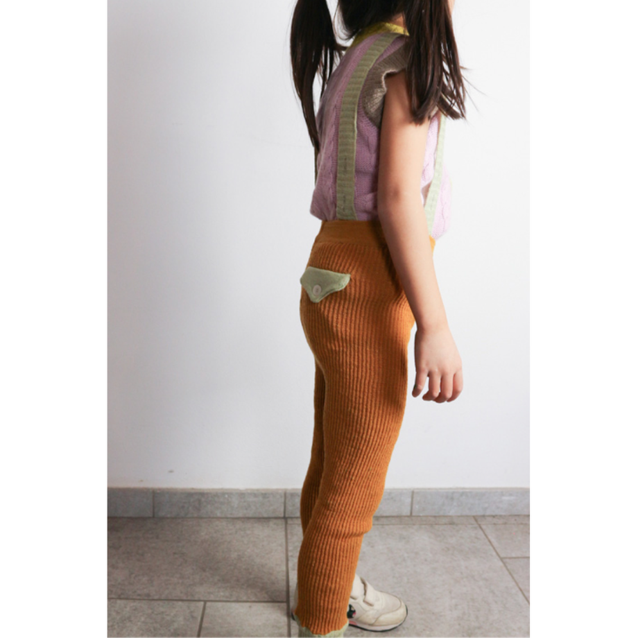 613711a8edf49f5922002c3d