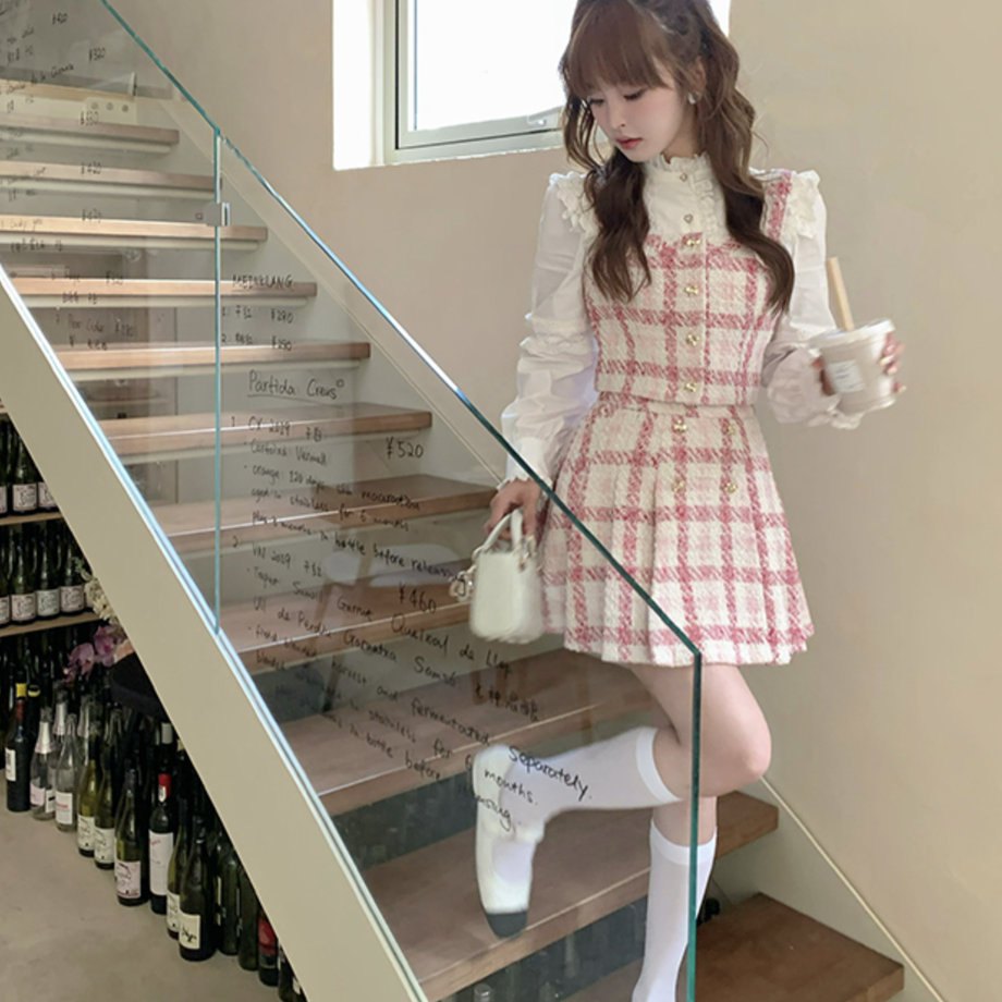 6306d8b773f98a5cf232c34b