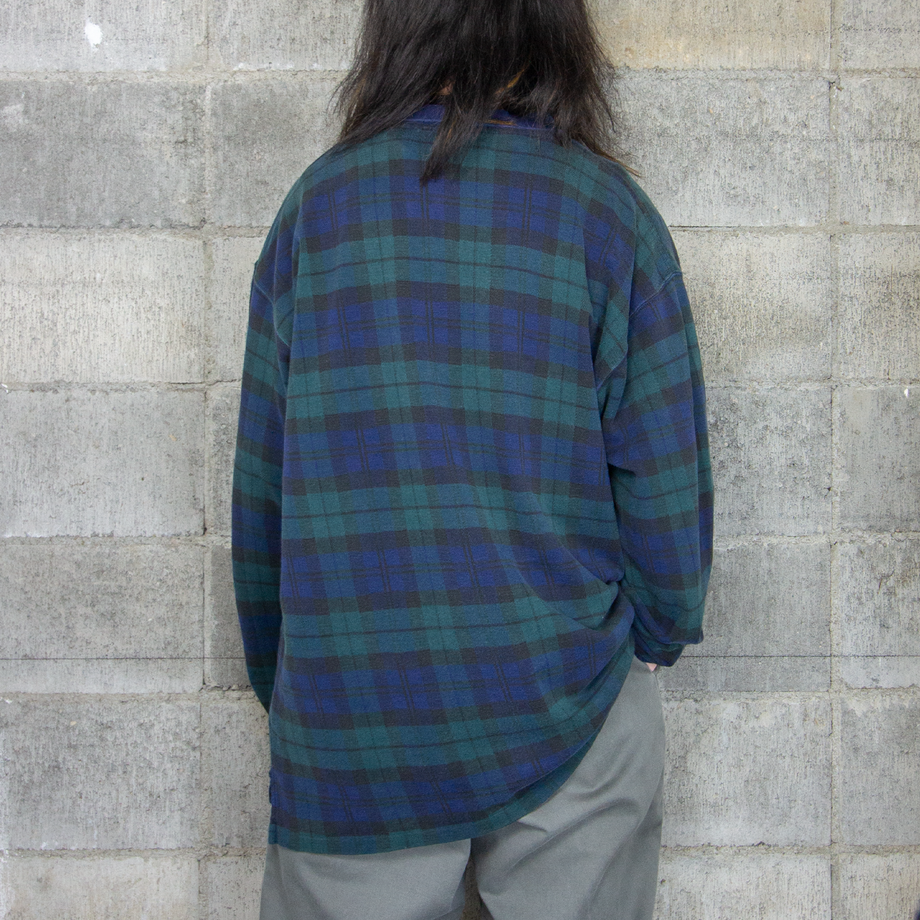 6233044523c2aa165fe16fc6