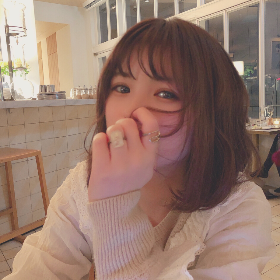 5e22189668d1637a2f9fd18b