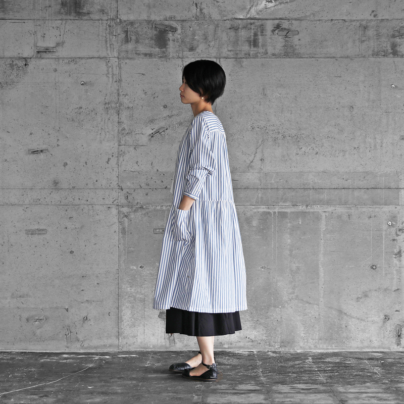 ギザコットンブロードストライプワンピース きなり ブルー レディス U3l Huis