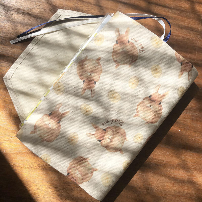 バナナ好き ウサギさんのブックカバー 14 Libre