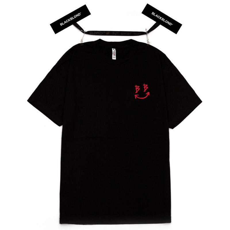 Blackblond デビルスマイルロゴ半袖 Tシャツ Black 6ljstore Blackblond デビルスマイルロゴ半袖 Tシャツ Black 6ljstore