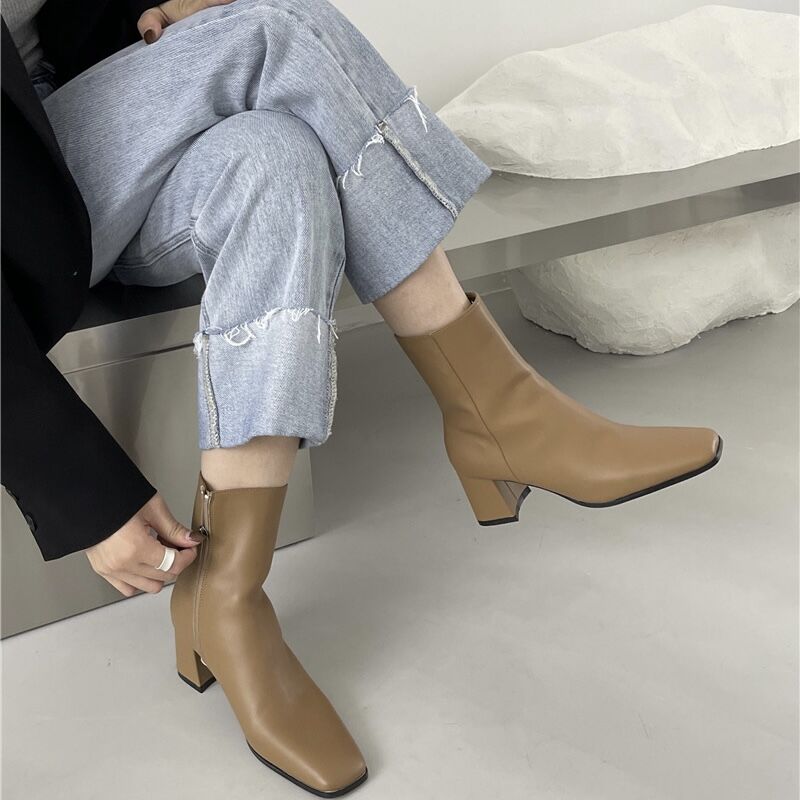 スクエアトゥ 太ヒール シンプル ショート ブーツ 全3色 70park