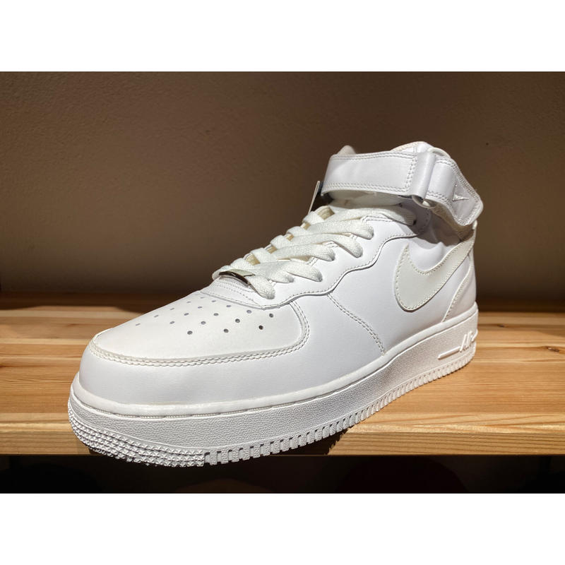 nike af 1 mid