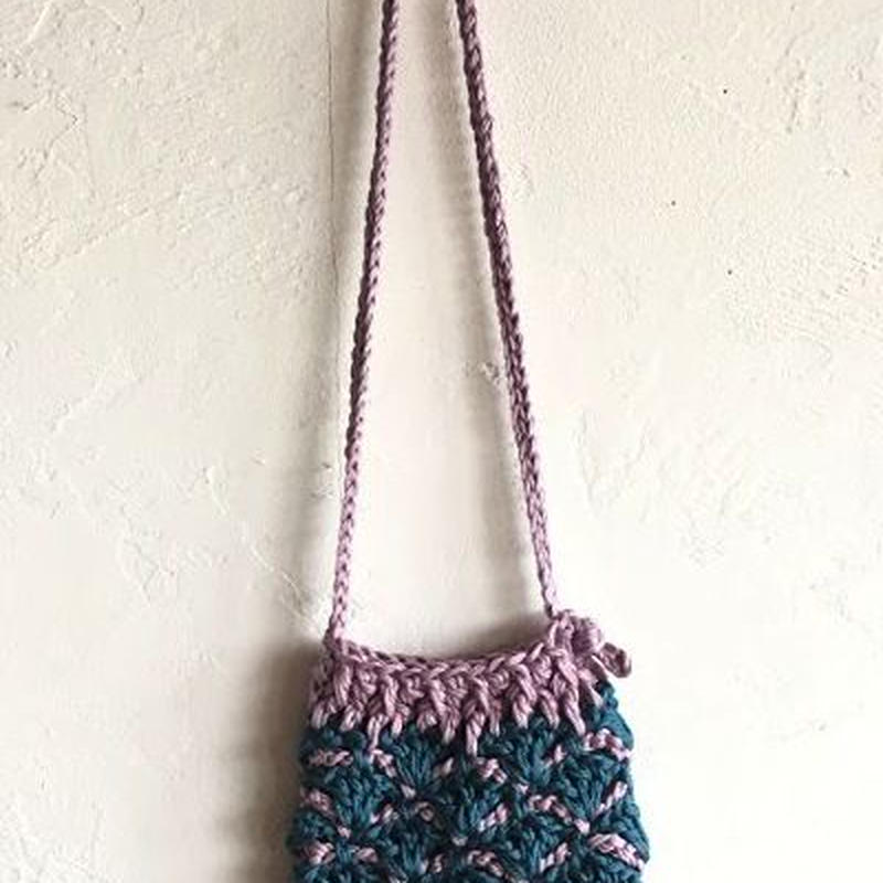 送料込み うろこ模様のスマホポシェットー印刷済み編み図のみ Mayuminose Webshop