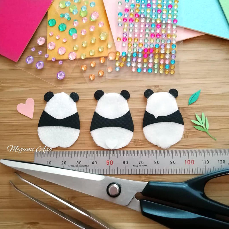 受付中 午前の部 パンダたちのティータイム4 パンダ切り絵ワークショップ 4月30日 金