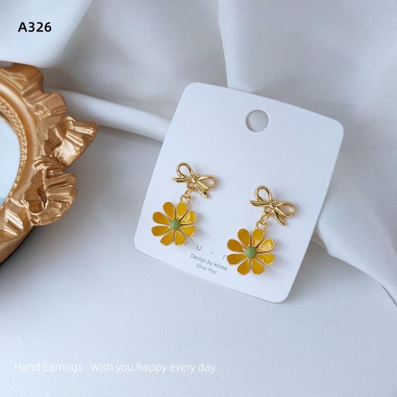 オーダー商品】 デイジーピアス | Airpods Case Store オーダー商品】 デイジーピアス | Airpods Case Store