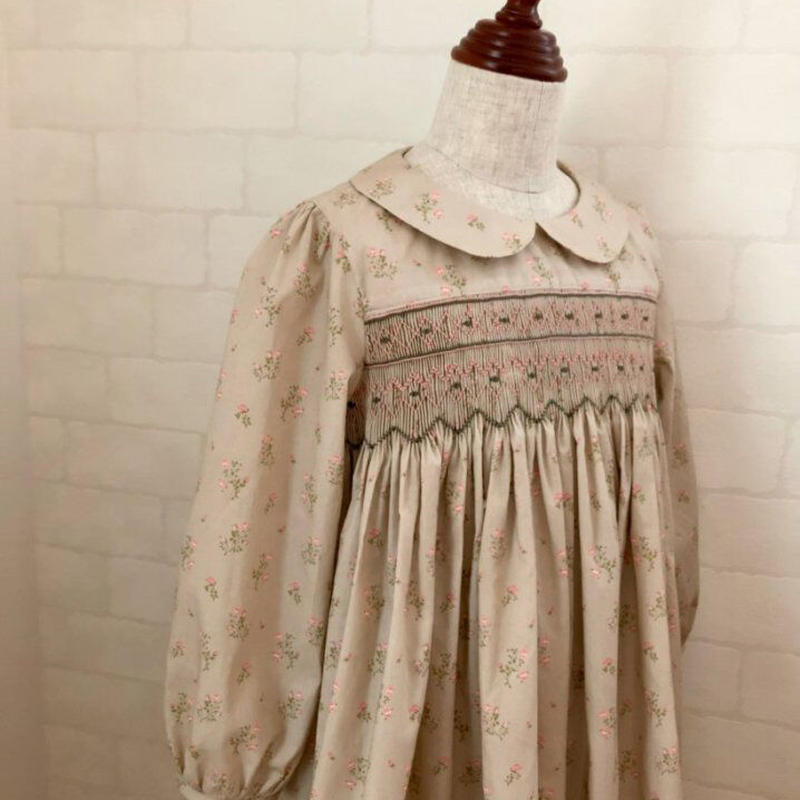 100サイズ ダウンロード型紙 長袖パーツ 小さな襟のスモッキングワンピース専用 Aki