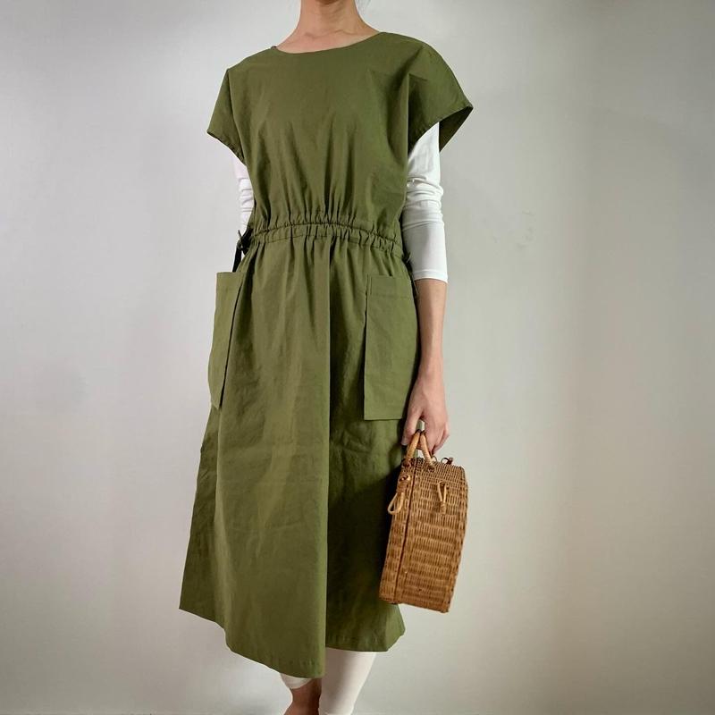 フレンチスリーブワンピース ストレッチリネン カーキ色 Ito Hari Official