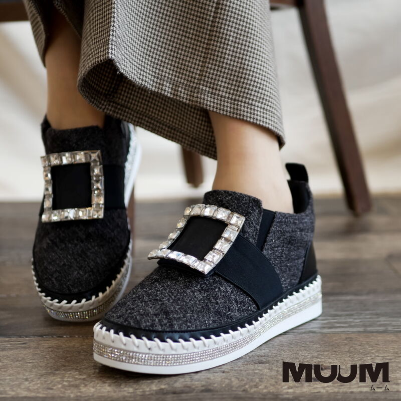 22年秋新作 Muum ムーム ミドルカットスニーカー 靴 レディース ストラスバック