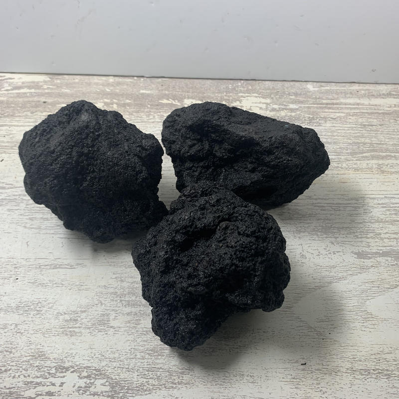 ブラック溶岩石mサイズ 約10cm 15cm ３個セット アクアリウム流木販売