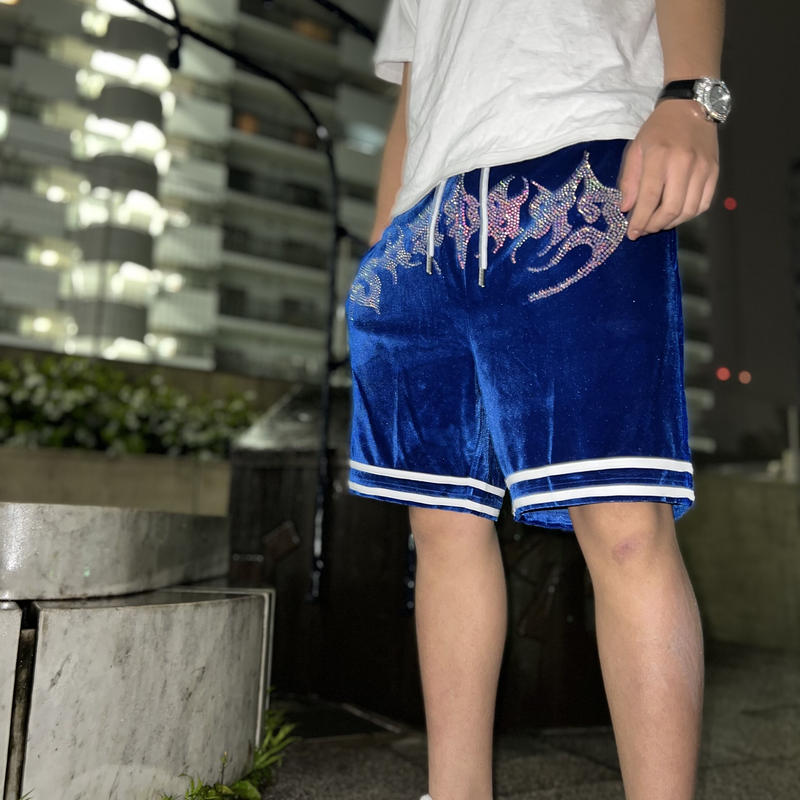 ラインストーンショートパンツ青 𝖏𝖆𝖓𝖕𝖆𝖗𝖎