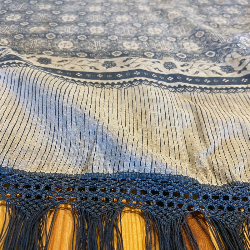 トゥバン布（手紡,手織布 藍染バティック（ろうけつ染め）】043-535AJ