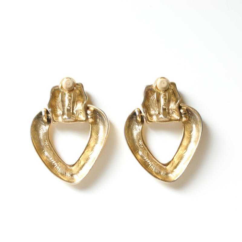 GIVENCHYジバンシィ ドアノッカー ハート イヤリング / ヴィンテージアクセサリー |... GIVENCHYジバンシィ ドアノッカー ハート イヤリング / ヴィンテージアクセサリー |...