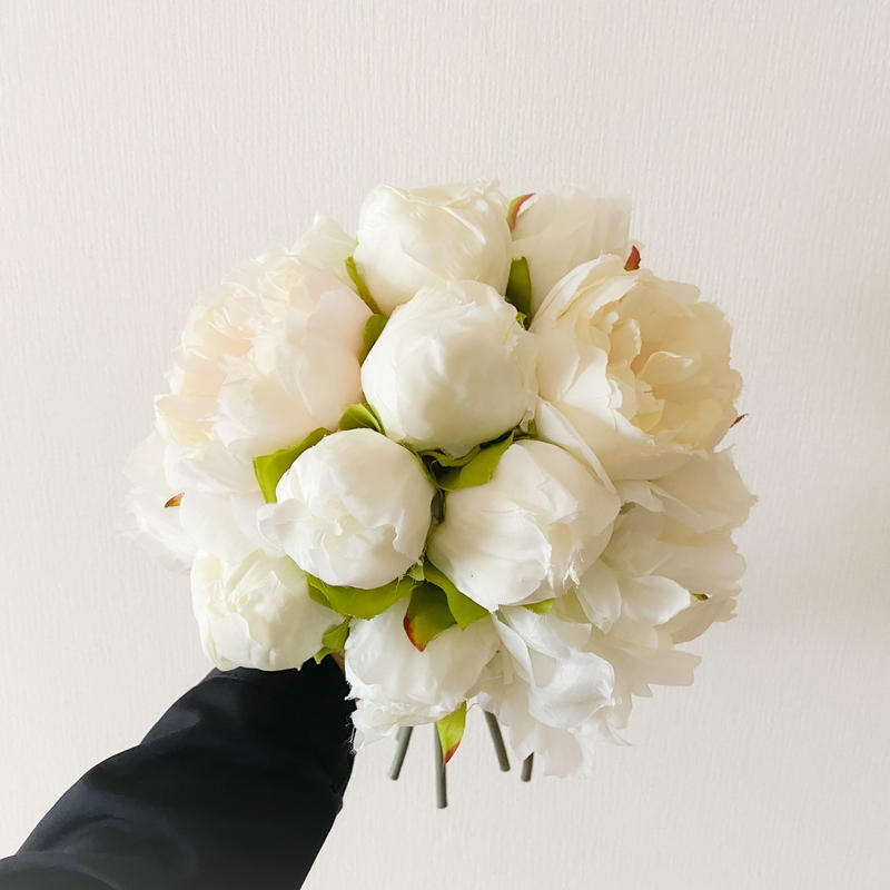 リユースブーケシリーズ 芍薬の蕾で作るコロンブーケ Ayaka S B Bouquet