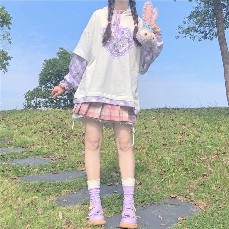 ねこちゃんイラストのギンガムチェックパーカー Fancy World ねこちゃんイラストのギンガムチェックパーカー Fancy World