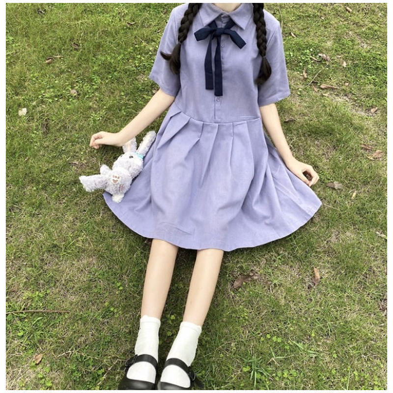 ラベンダーカラーのワンピース Fancy World