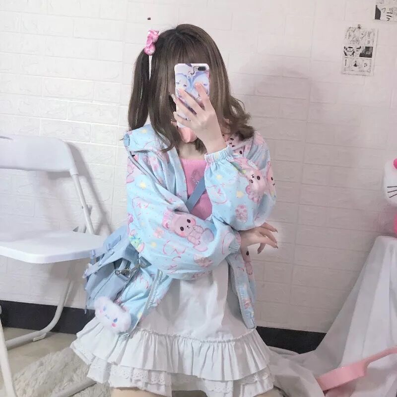 ゆめかわくまさんのフード付きパーカー Fancy World