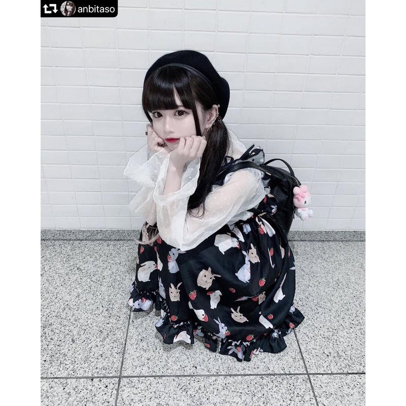 暗黒微笑様着用 うさぎ苺 ジャンパースカート Fancy World