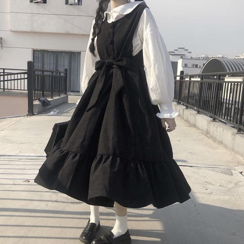 クラシカルな教会風ワンピース Fancy World クラシカルな教会風ワンピース Fancy World