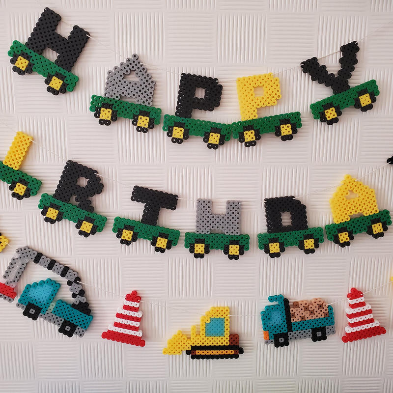 大人気働く車バースデーガーランド 働く車ガーランド お誕生日飾り付け アイロンビーズ アイ