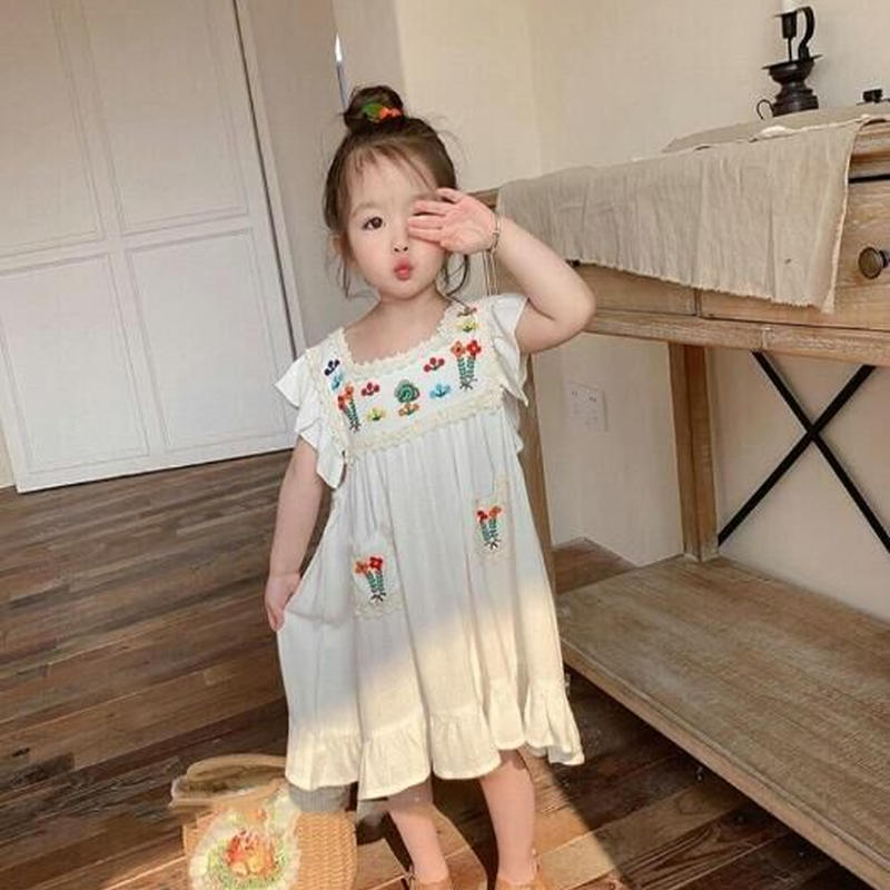 お花の刺繍がポイントのボヘミアンなシフォンワンピース 可愛い子ども服 キッズコーデ 可愛い