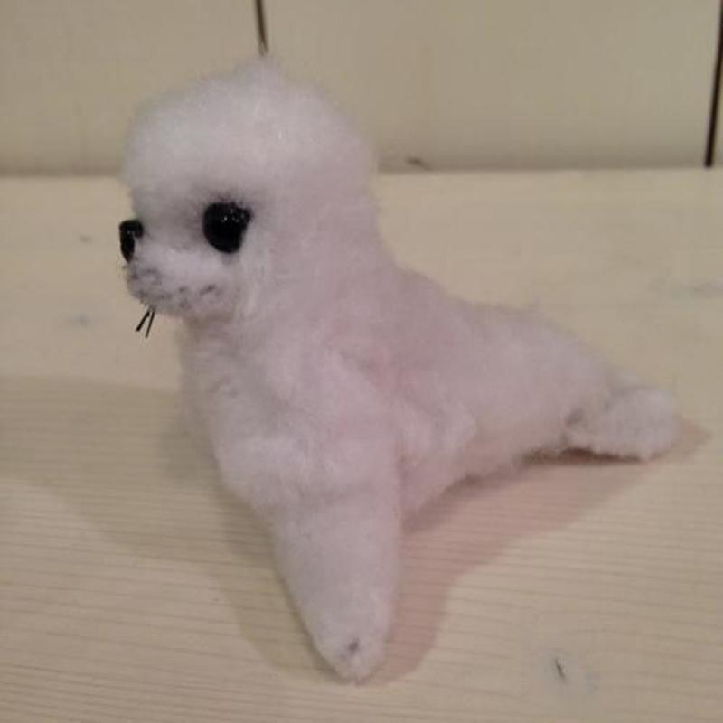 Lアザラシ白 マツゲなし Biscuit Web Store