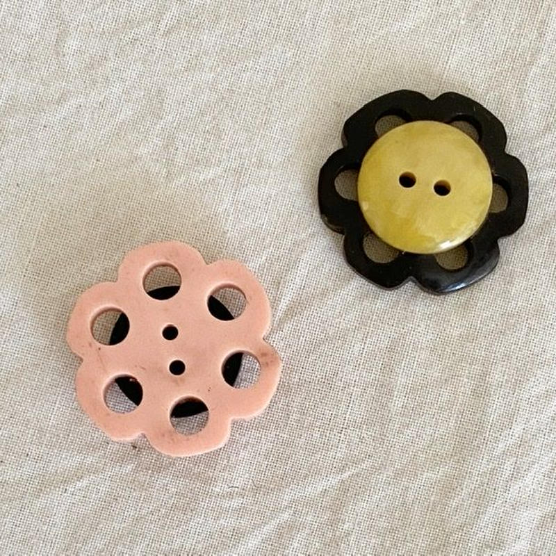 ボタン48 大きなお花ボタン Biscuit Web Store