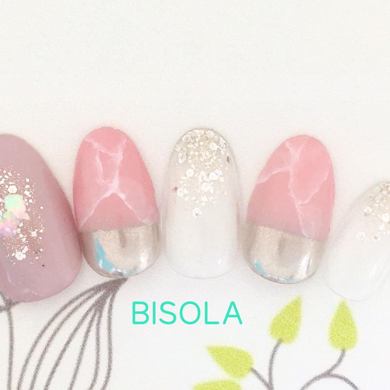 部分ミラーがオシャレな大理石ネイル 023 Bisola Online
