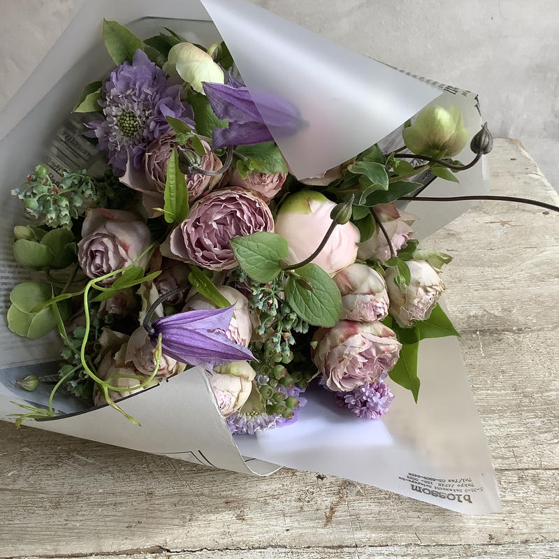 お届け日指定あり 季節のお花 おまかせブーケl 本州地域 期間限定 6月25日 8月10日着 お届け日指定あり 季節のお花 おまかせブーケl 本州地域 期間限定 6月25日 8月10日着