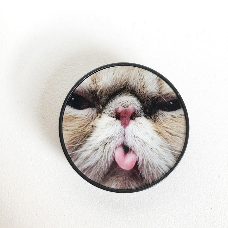 舌出し猫のスマホソケッツ グリップ Charming Cat Popsockets