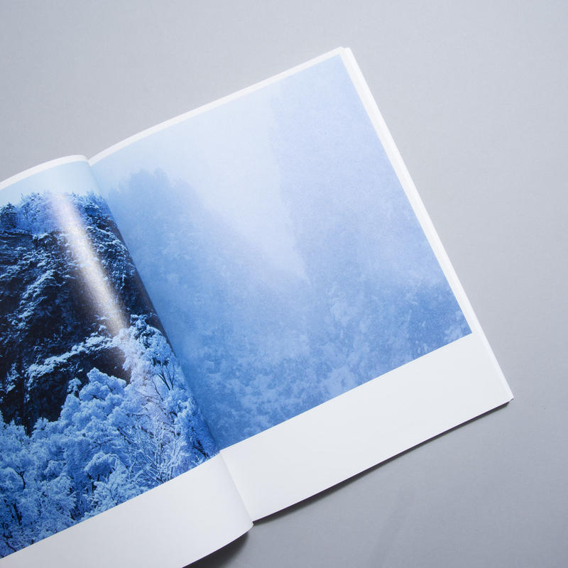 Winter 藤田はるか Haruka Fujita Book Obscura