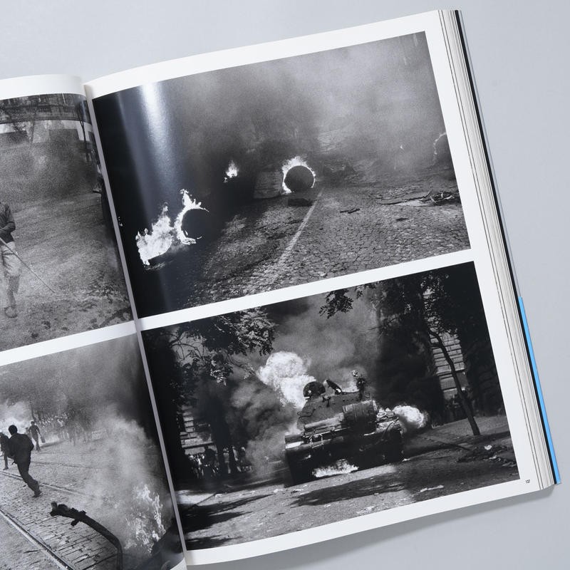 ジョセフ・クーデルカ プラハ侵攻1968 冊子付き 最新人気 htckl.water