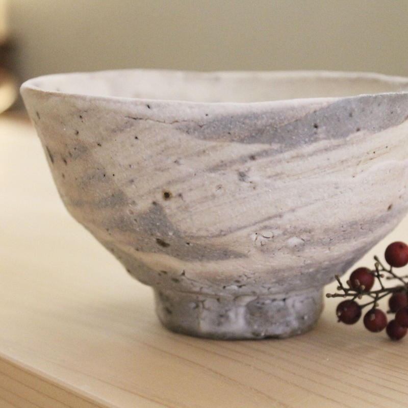 1点物やちむん沖縄 大嶺工房大嶺實清 作灰釉抹茶茶碗