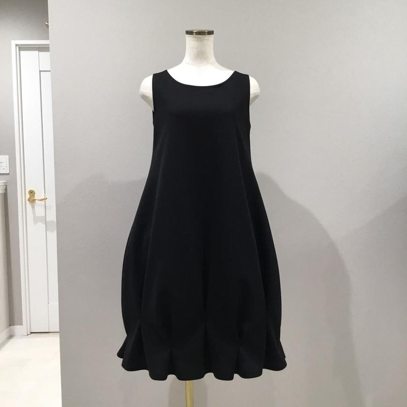 2 337 黒 クルミワンピース Ml バスト大きめ Capriciousmie