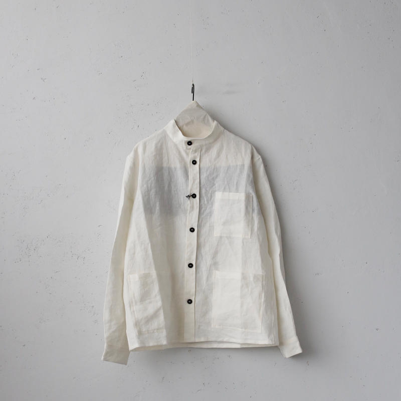 人気 Bergfabel(バーグファベル)リネン ノーカラージャケット