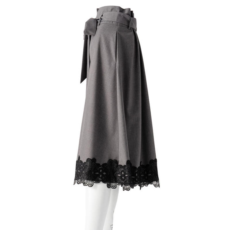モチーフレースドレススーツスカート グレー Cesario