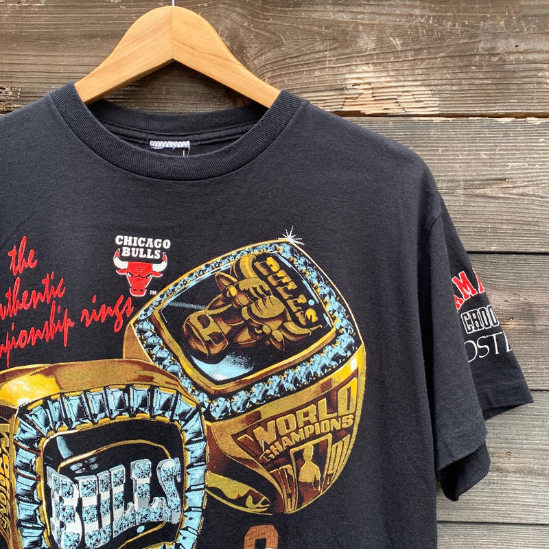 Nba Chicogo Bulls シカゴブルズ ワールドチャンピオンtシャツ 92年 U