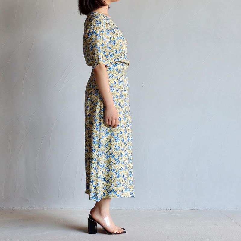 Apc ワンピース アーペーセー Mathilda ワンピース ペールイエロー レディース