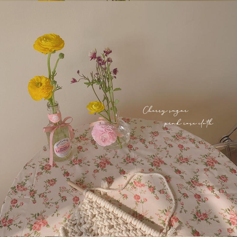 ピンクローズのテーブルクロス Cherry Sugar ピンクローズのテーブルクロス Cherry Sugar